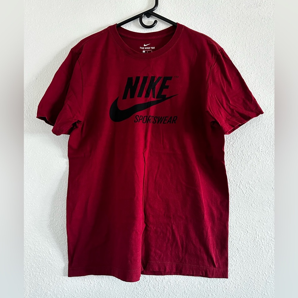 Nike red t shirt size medium
